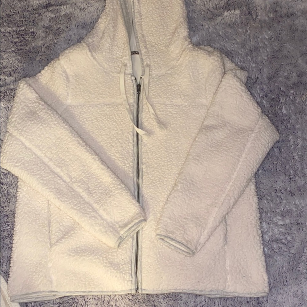 White Sherpa